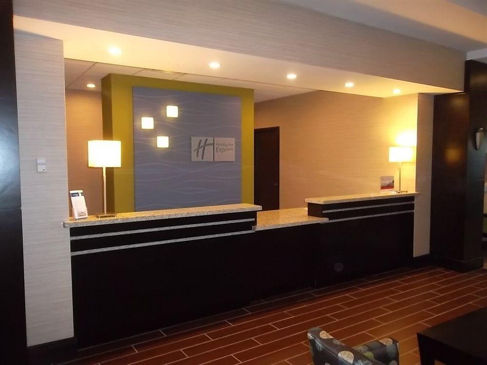 Holiday Inn Express Hotel & Suites Orlando East-Ucf Area By Ihg Alafaya Buitenkant foto