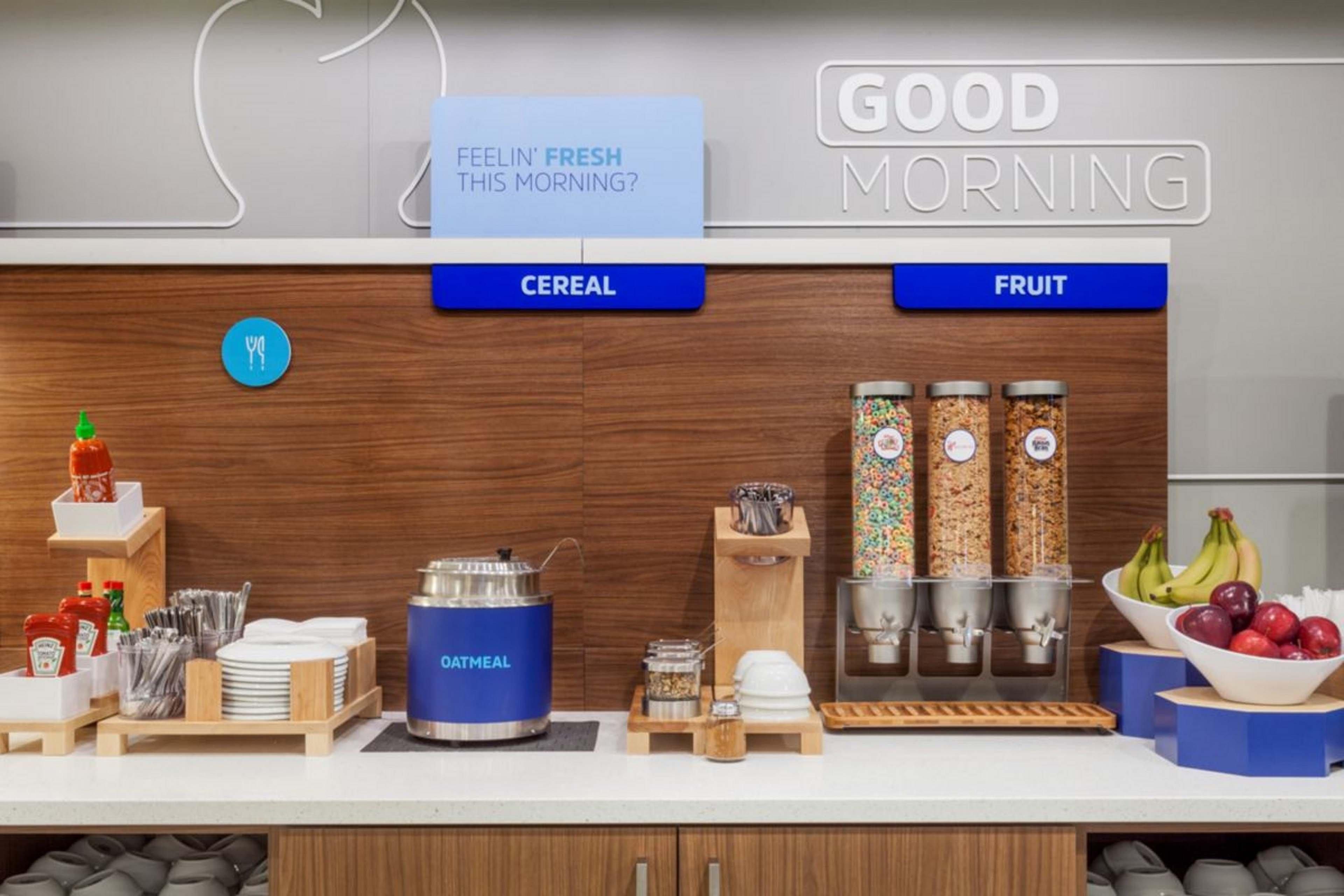 Holiday Inn Express Hotel & Suites Orlando East-Ucf Area By Ihg Alafaya Buitenkant foto