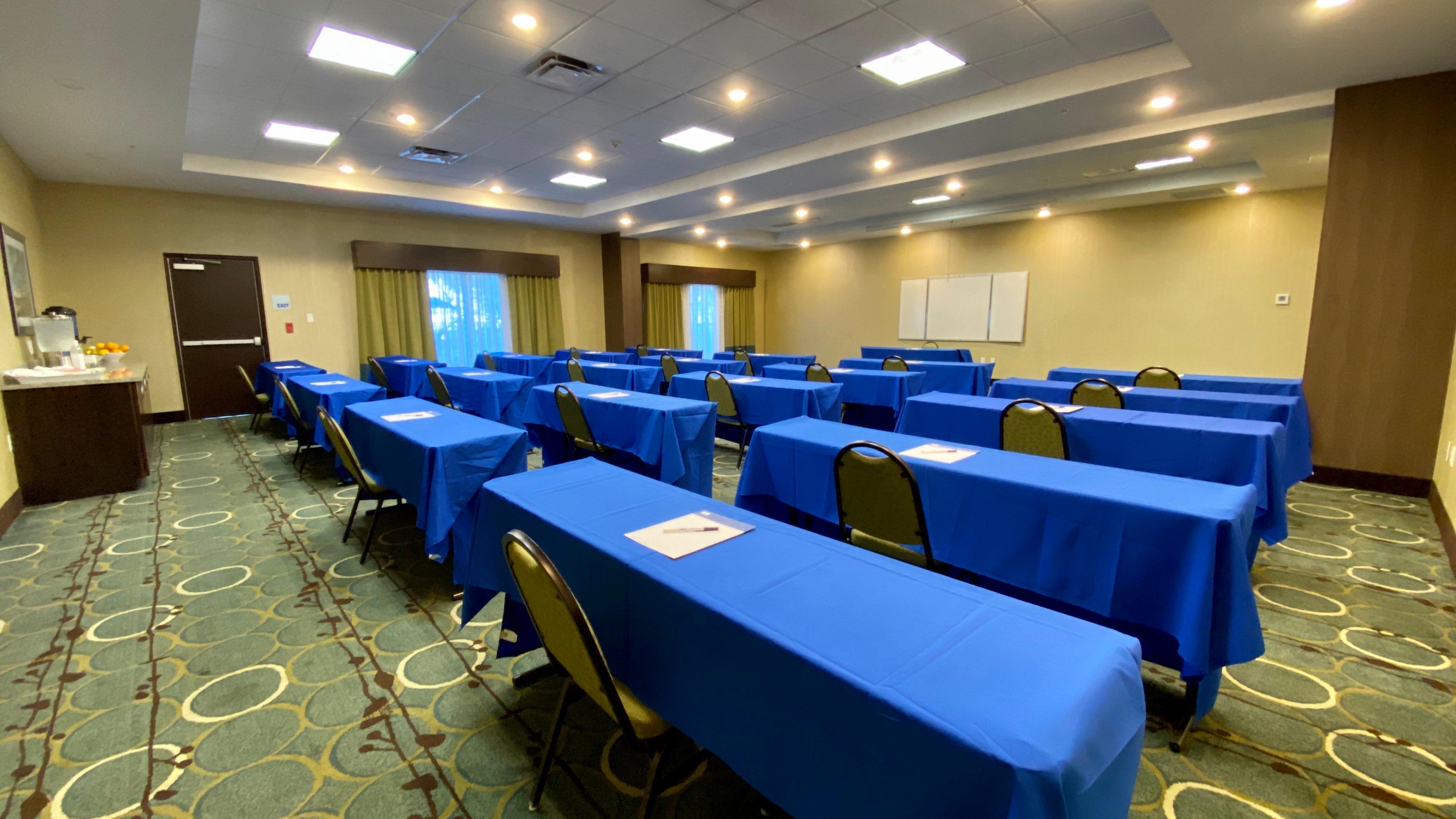 Holiday Inn Express Hotel & Suites Orlando East-Ucf Area By Ihg Alafaya Buitenkant foto
