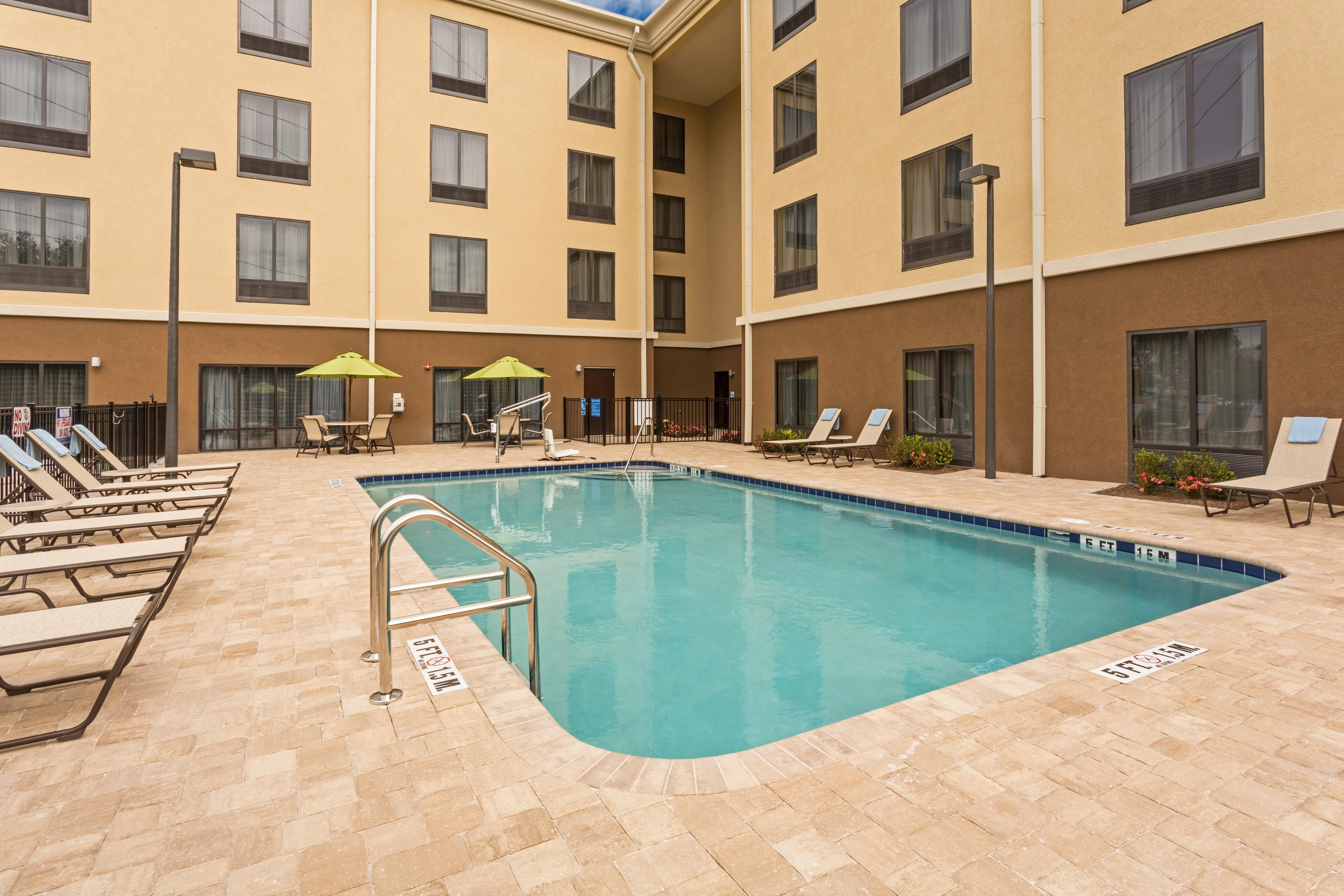 Holiday Inn Express Hotel & Suites Orlando East-Ucf Area By Ihg Alafaya Buitenkant foto