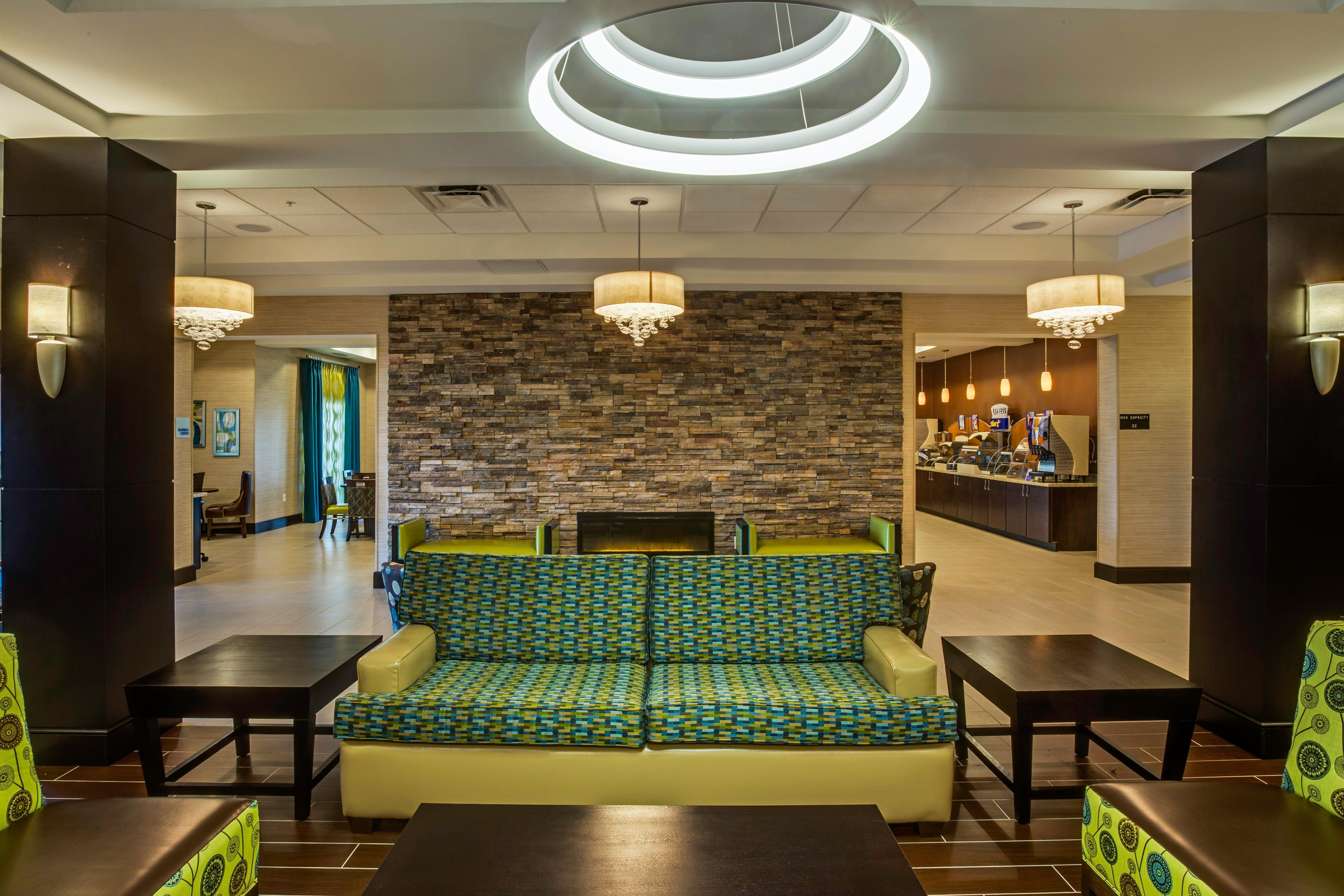 Holiday Inn Express Hotel & Suites Orlando East-Ucf Area By Ihg Alafaya Buitenkant foto
