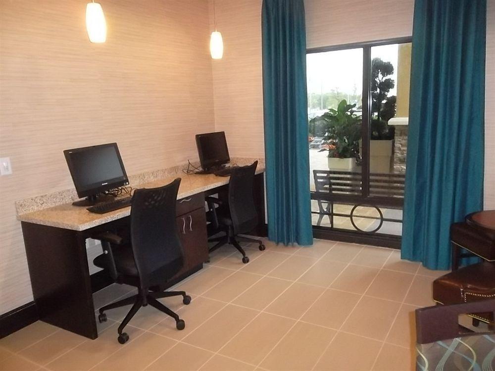 Holiday Inn Express Hotel & Suites Orlando East-Ucf Area By Ihg Alafaya Buitenkant foto
